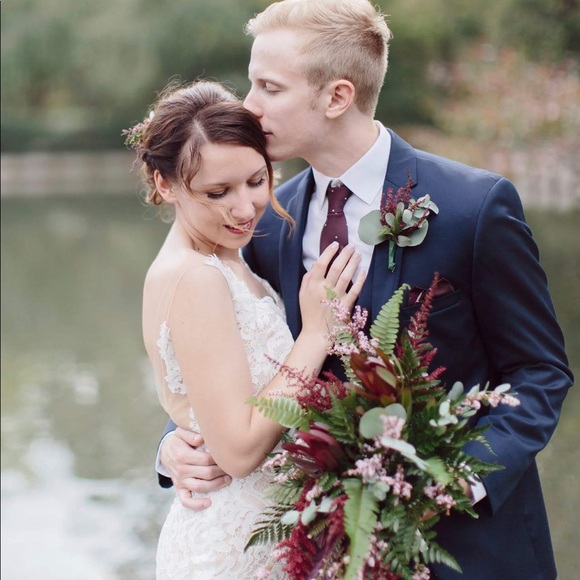 Meet the Posher - Picture 3 of 8